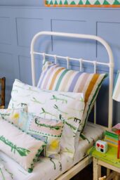Wee Blue Bell 'Stick Crocs' Fitted Sheet in Green - Size: Single - thumbnail 4