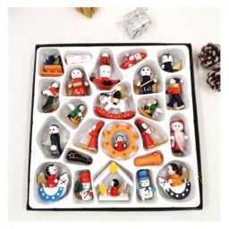 Obasyhig Christmas Wooden Doll Gift Box Set in Red - thumbnail 2