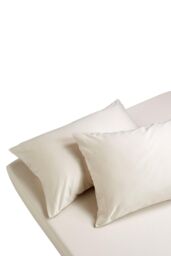 CHRISTY 400TC Luxury Cotton Sateen Plain Dye Pillowcases Pair in Cream - thumbnail 2