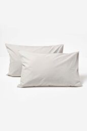 Homescapes Cotton Kids Pillowcases 40 x 60 cm 200 Thread Count, 2 Pack in Grey