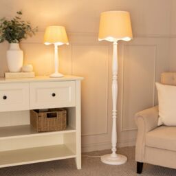 ValueLights Victoria White Wood Floor Lamp with Linen Scallop Trim Tapered Shade & Bulb - thumbnail 4