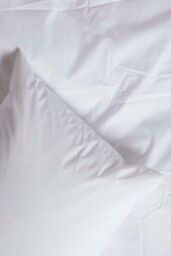Homescapes Waterproof Pillow Protectors 65 x 65 cm, Pack of 4 in White - Size: 65 x 65 cm - thumbnail 6