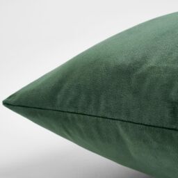 OHS 2 x Matte Velvet Cushion Covers Soft Plain Zip in Bottle Green - Size: 45 cm x 45 cm - thumbnail 5