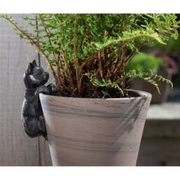 Jardinopia Cat Plant Pot Hanger - L11.5 x W5 x H5.5 cm in Bronze - thumbnail 2