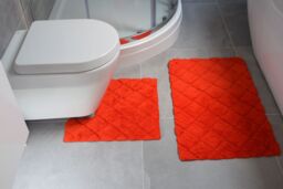 Rapport Home Kyra 2 Piece Bathroom Cotton Mat & Pedestal Set in Red