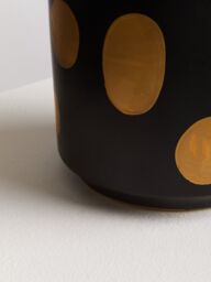 Orsina Big Garden Pot, Speckled Ceramic Planter for Indoor Plants & Home Decor, Indoor Plants pot, Large Flower & Plant Pot in Black - thumbnail 5