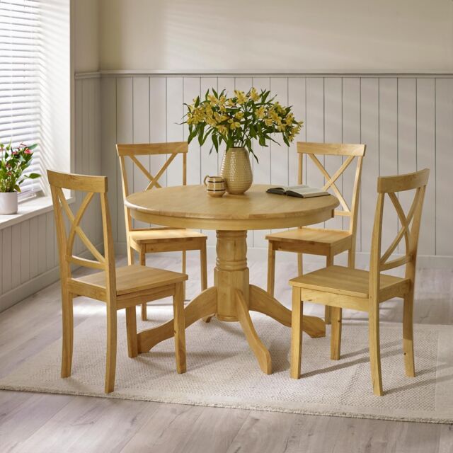 FurnitureboxUK Bude Round Wooden Dining Table & 4 Millford Chairs in Light Oak - image 1