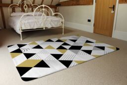 Benjamin Tate Design Gold & Black Geometric Triangles Rug in Natural - Size: Large - thumbnail 3