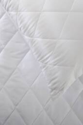 The Lyndon Company Easy Wash Quilted Mattress Protector - Deyongs 1846 in White - Size: Super King - thumbnail 3