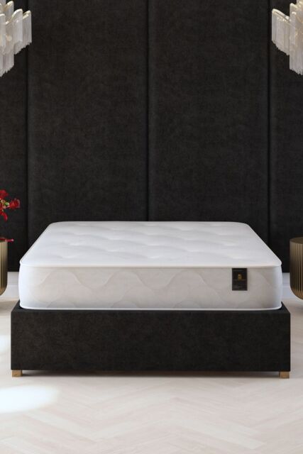 Laurence Llewelyn-Bowen Hotel Quality 1000 Pocket Mattress in White - Size: Single - image 1