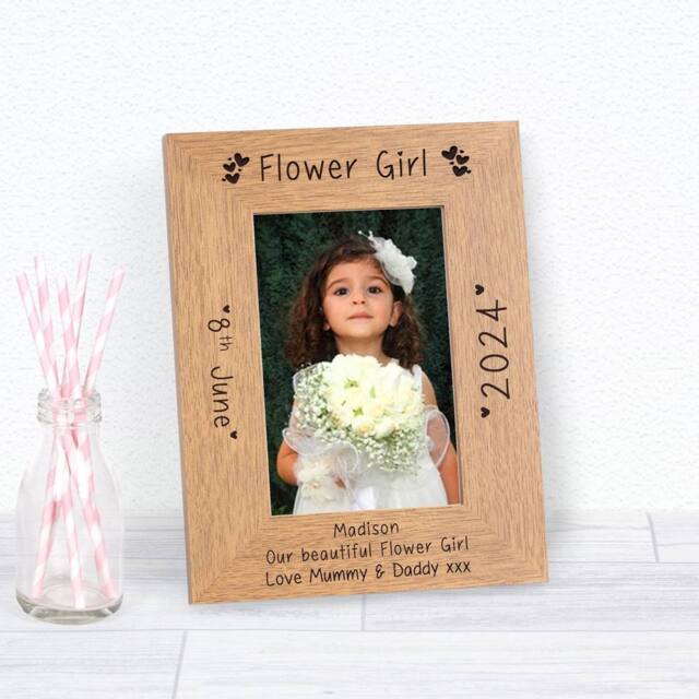Uniqueful Personalised Wedding Party Role Wood Picture Frame 7x5 Child Wedding in Brown - Size: 1 Pack - image 1