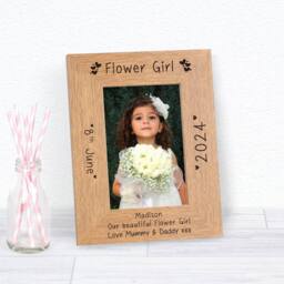 Uniqueful Personalised Wedding Party Role Wood Picture Frame 7x5 Child Wedding in Brown - Size: 1 Pack - thumbnail 1