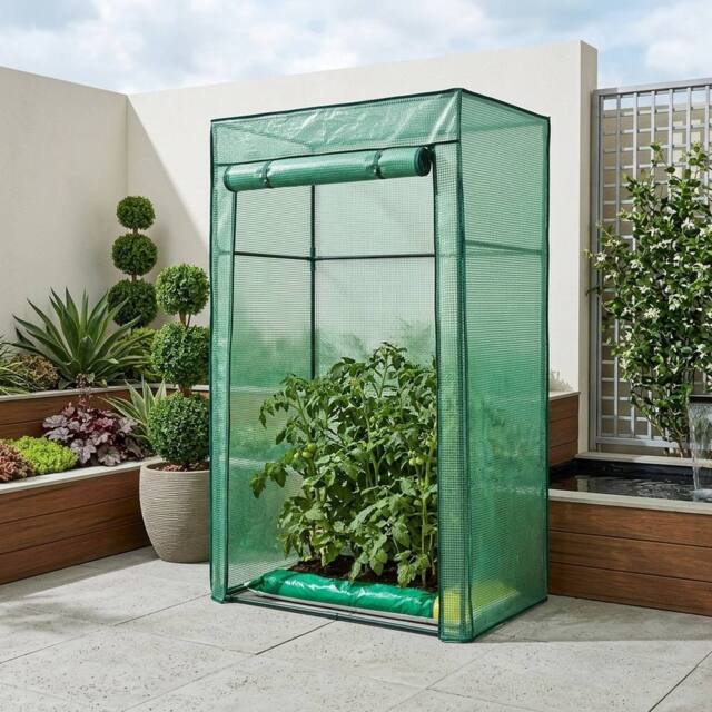 Garden Greatness Jardin Outdoor Garden Tomato Greenhouse in Green - image 1