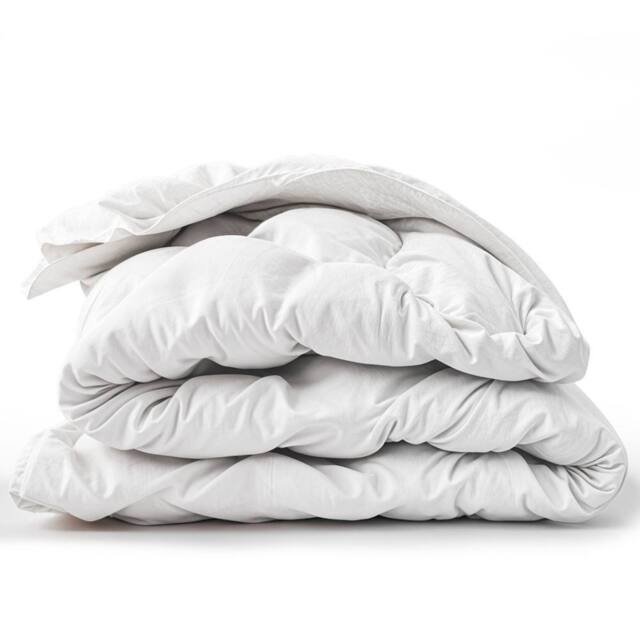 The White Stone Winter Duvet, 400 gsm, Warm & Soft Wadding Filling in White - Size: Emperor - image 1