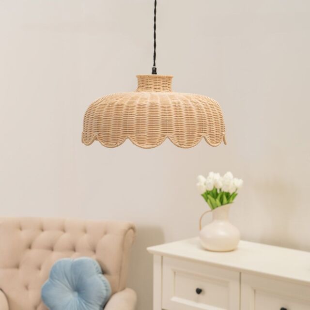 ValueLights Naveah Natural Scallop Rattan Pendant Ceiling Floor Lamp Light Shade - image 1
