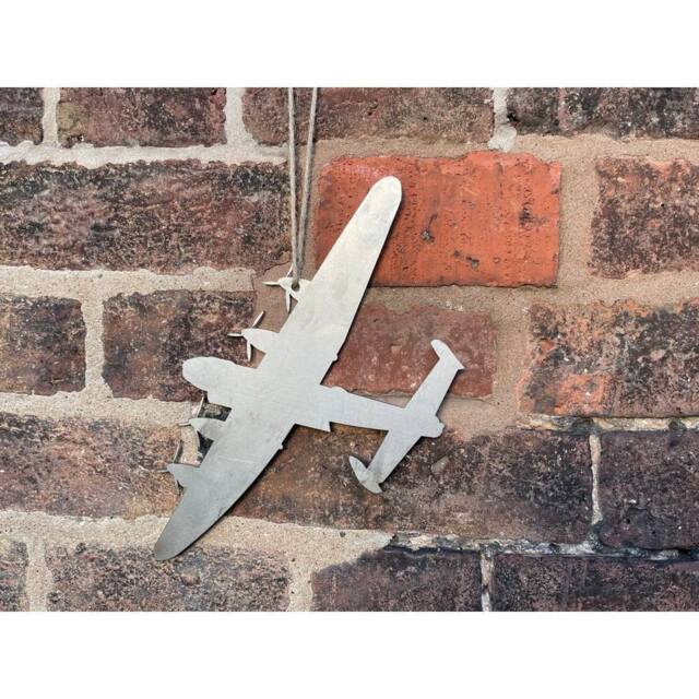 Poppyforge Hanging Lancaster Garden Art - Bare Metal/Ready to Rust - W20 x H20 cm in Silver - image 1