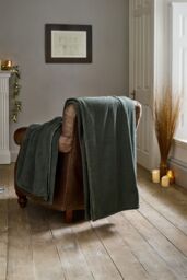 "Deyongs ""The Big One"" Ultra-Soft Large Plush Throw - 230x270cm Oversized Fleece Blanket in Dark Green - Size: 230 cm x 270 cm" - thumbnail 1