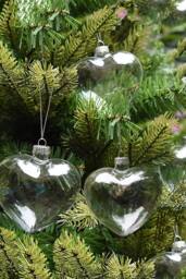 Living and Home 12 X Hanging Heart Shaped Glass Baubles Christmas Wedding Decorations in Clear - thumbnail 2