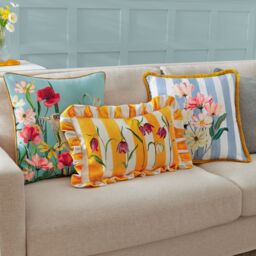 Wylder Marais Bird Meadow Printed Chenille Cushion - Size: 45 cm x 45 cm - thumbnail 6