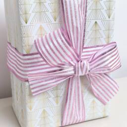 Melody Maison Large Pink & White Vertical Striped Wired Ribbon Garland - 270m (2.7m / 106.3') - thumbnail 5