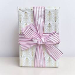 Melody Maison Large Pink & White Vertical Striped Wired Ribbon Garland - 270m (2.7m / 106.3')