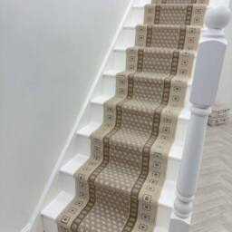runrug Stair Runner Carpet for Staircases - Soft & Comfy, 9mm - 'Caesar' in Beige - Size: 60 cm x 600 cm - thumbnail 5