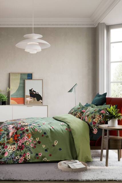 Ted Baker 'Antiquity Border' Duvet Cover Set in Green - Size: King - image 1