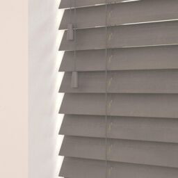 New Edge Blinds Wooden Venetian Blinds with Strings (120cm Drop) in Grey - Size: 60 cm - thumbnail 2