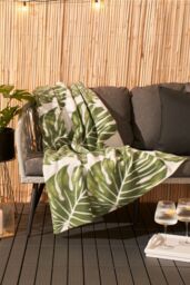 OHS Tropical Leaf Print Polar Fleece Throw in Green - Size: 120 cm x 150 cm - thumbnail 1