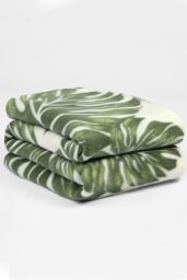 OHS Tropical Leaf Print Polar Fleece Throw in Green - Size: 120 cm x 150 cm - thumbnail 2