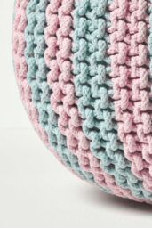 Homescapes Knitted Pouffe Striped Footstool 35 x 40 cm in Pink - thumbnail 4