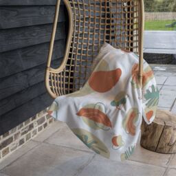 Benjamin Tate Design line art & botanical elements Designer Blanket in Natural - Size: 120 cm x 150 cm - thumbnail 3