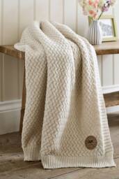 The Lyndon Company Cadenza Knitted Supersoft Yarn Dyed Knit Throw in Cream - Size: 130 cm x 170 cm - thumbnail 2
