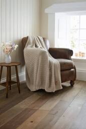 The Lyndon Company Cadenza Knitted Supersoft Yarn Dyed Knit Throw in Cream - Size: 130 cm x 170 cm