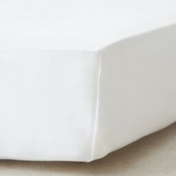 The Tiny Bed Company Premium Quality Certified 100% Cotton Fitted Sheet 140 x 70cm in White - Size: Cot Bed - thumbnail 5