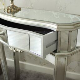 Melody Maison Half Moon Mirrored Console Table - Tiffany Range in Silver - thumbnail 6
