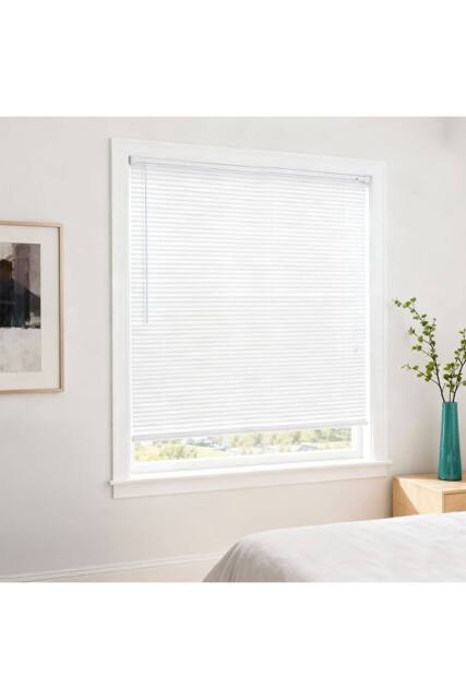 Living and Home White Adjustable PVC Venetian Blinds Light Control Privacy Shade - Size: 45 cm width x 150 cm drop - image 1