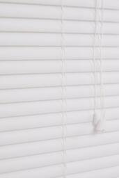 Living and Home White Adjustable PVC Venetian Blinds Light Control Privacy Shade - Size: 45 cm width x 150 cm drop - thumbnail 5
