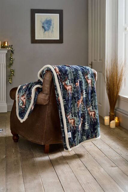 Deyongs Stag Sherpa Throw - Navy Forest Print, 140x180cm - Reversible Fleece Blanket - Size: 140 cm x 180 cm - image 1