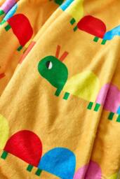 Catherine Lansfield 'Curious Caterpillar' Cosy Fleece Blanket Throw in Yellow - Size: 130 cm x 170 cm - thumbnail 4