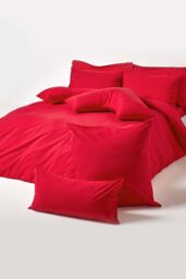 Homescapes Continental Egyptian Cotton Pillowcase 200 TC, 60 x 60 cm in Red - thumbnail 4