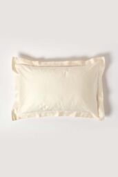 Homescapes Duck Egg Blue Sateen Cotton Oxford Pillowcase 400 TC in Cream - thumbnail 1
