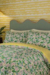 Scion 'Dancing Daisies' Cotton Duvet Cover Set - Size: Super King - thumbnail 2