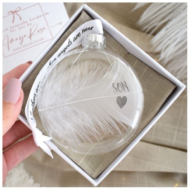 Amaya Rose Ltd In Memory of Son Feather Round Bauble Gift Boxed.Memorial Décor in Clear