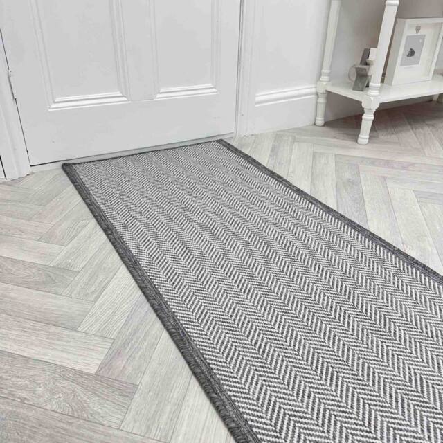 runrug Carpet Runner Rug - Indoor/Outdoor, Reversible, 2mm - 'Illusion' in Grey - Size: 60 cm x 390 cm - image 1