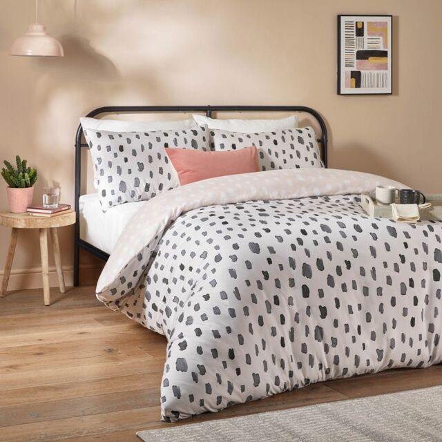 Duvet Day Robi Printed Soft Touch Duvet Cover Set - Size: King - image 1