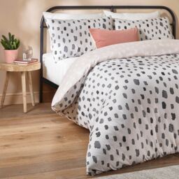 Duvet Day Robi Printed Soft Touch Duvet Cover Set - Size: King - thumbnail 3