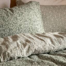 Yard Perrie Leaf Muslin 100% Cotton Duvet Cover Set in Green - Size: King - thumbnail 6