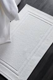 CHRISTY 'Fina' Luxury Heavyweight Woven Bath Mat in White - thumbnail 2
