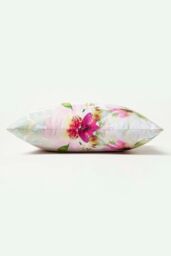 Homescapes Luxury Waterproof Multicolour Flowers Outdoor Cushion 45 x 45 cm, Set of 2 - Size: 45 cm x 45 cm - thumbnail 5